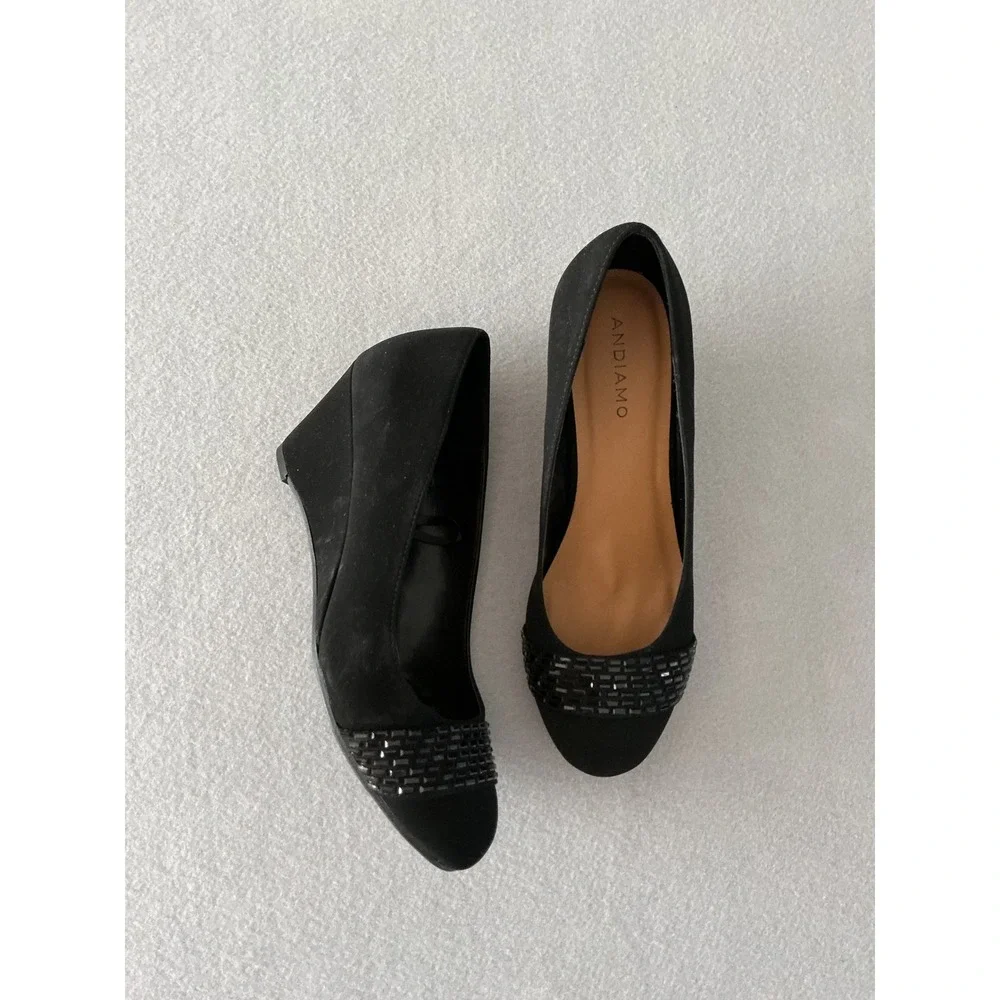 Andiamo Wedge Pumps Size 10 Black Beaded Toe Slip On Shoes