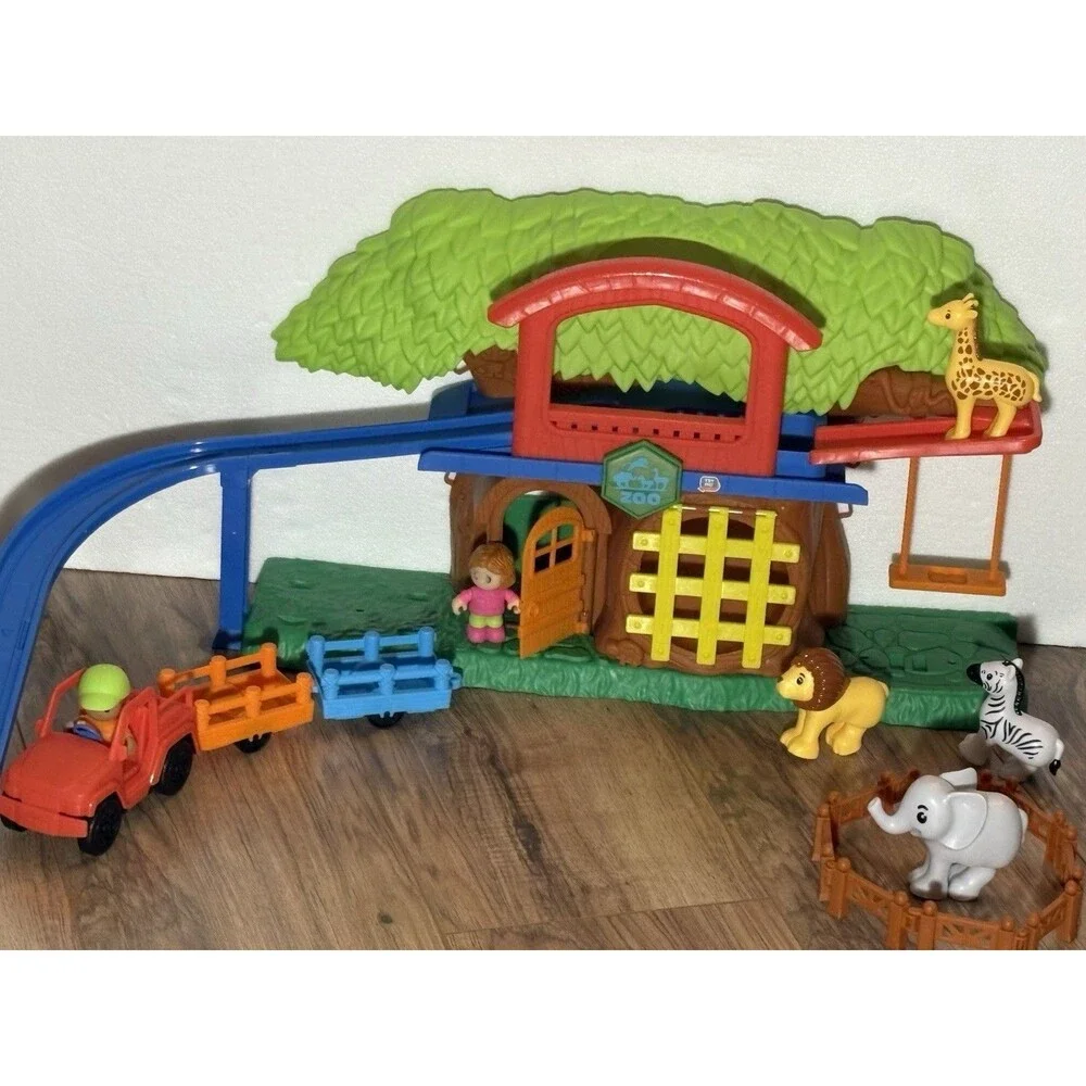 Kids Connection Action Play Zoo Set 22