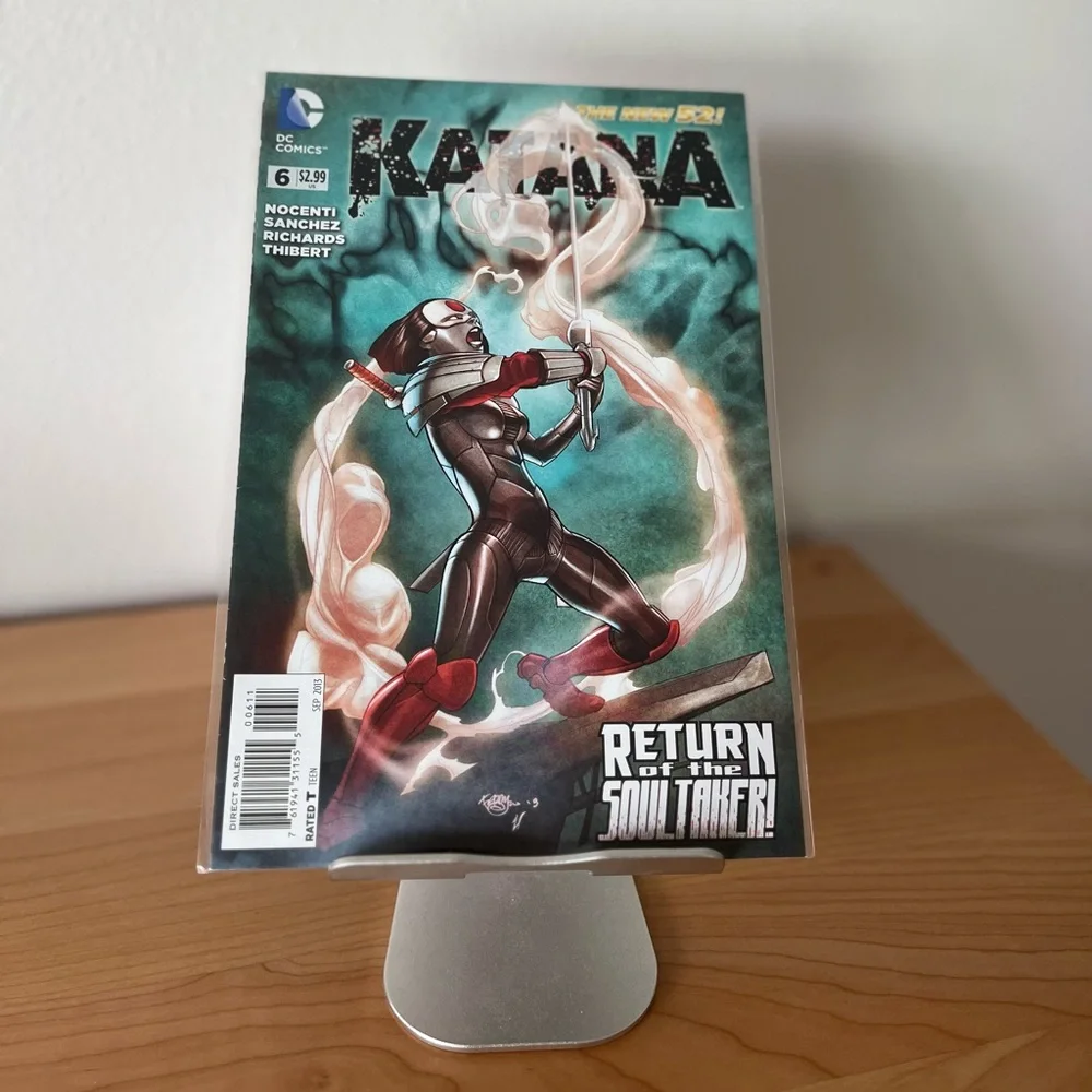 DC Comics plastic packaging