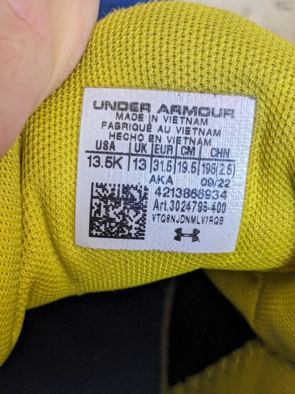 Under Armour bright lots