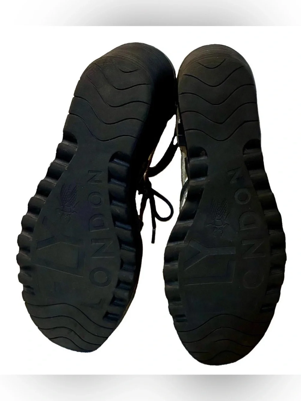 Fly London 11 42 size