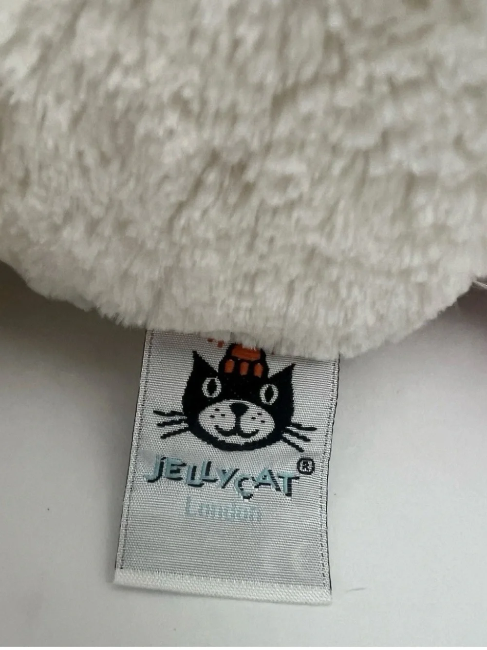 Jellycat London Medium Bashful Unicorn Plush 16