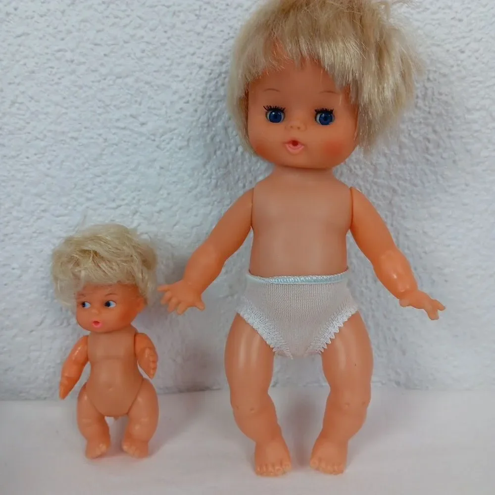 Unbranded vintage dolls