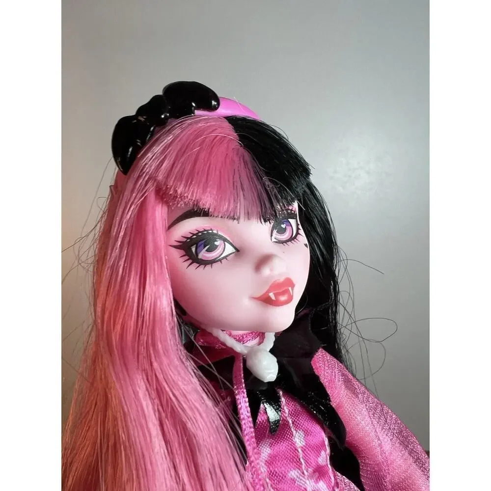 Monster High Draculaura Doll Count Fabulous 2022 PINK NO ACCESSORIES NO BOX