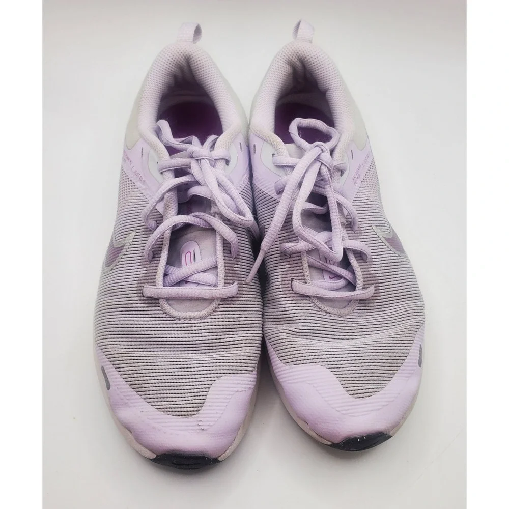 Nike Downshifter 12 Violet Frost/Metallic Silver DM4194-500 Youth SZ 4.5‎