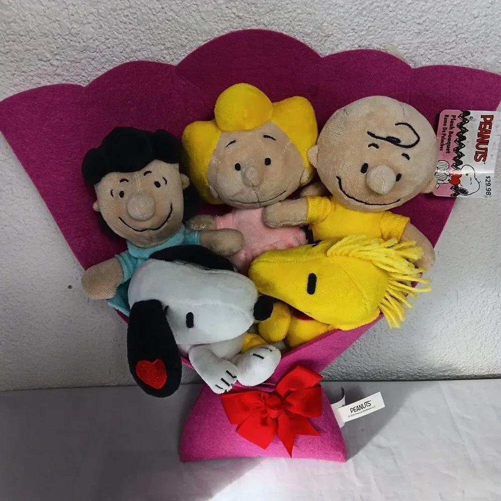 Peanuts Gang Plush Bouquet Charlie Brown Lucy Sally Snoopy Woodstock Stuffed