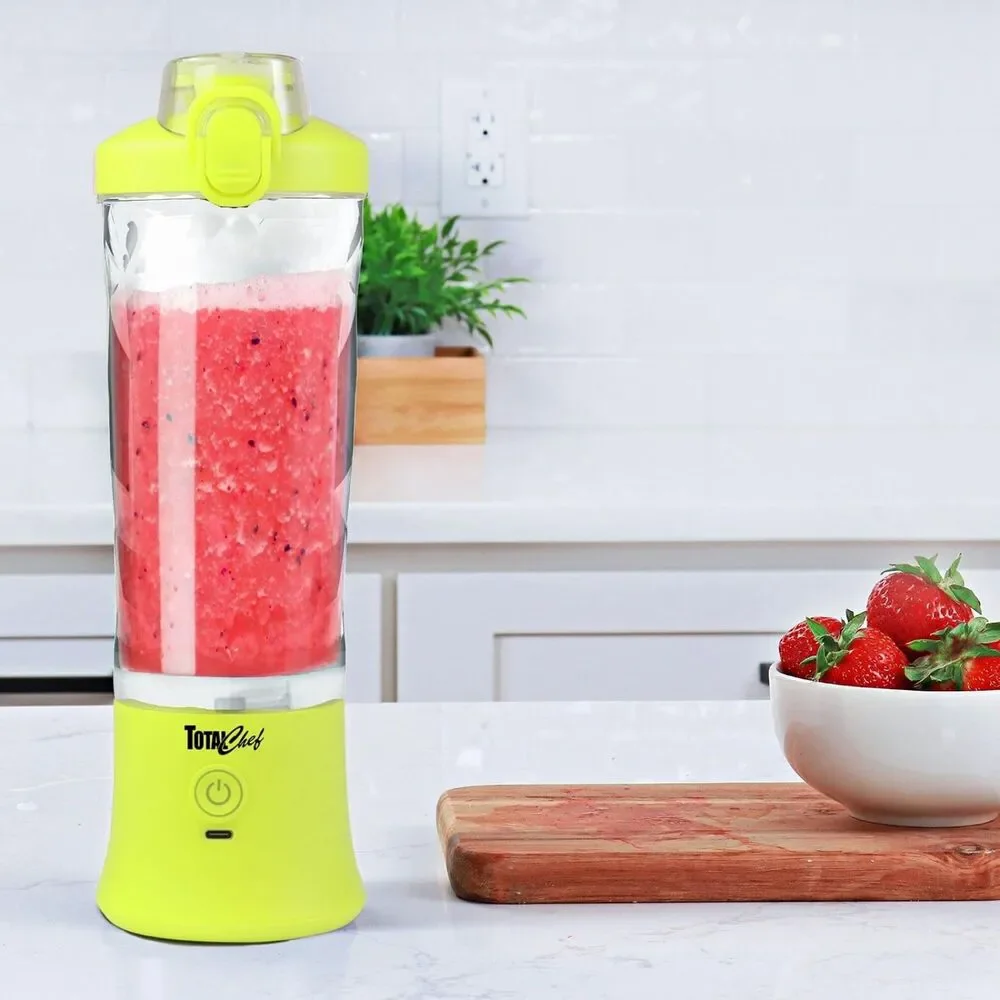 Total Chef blend smoothies