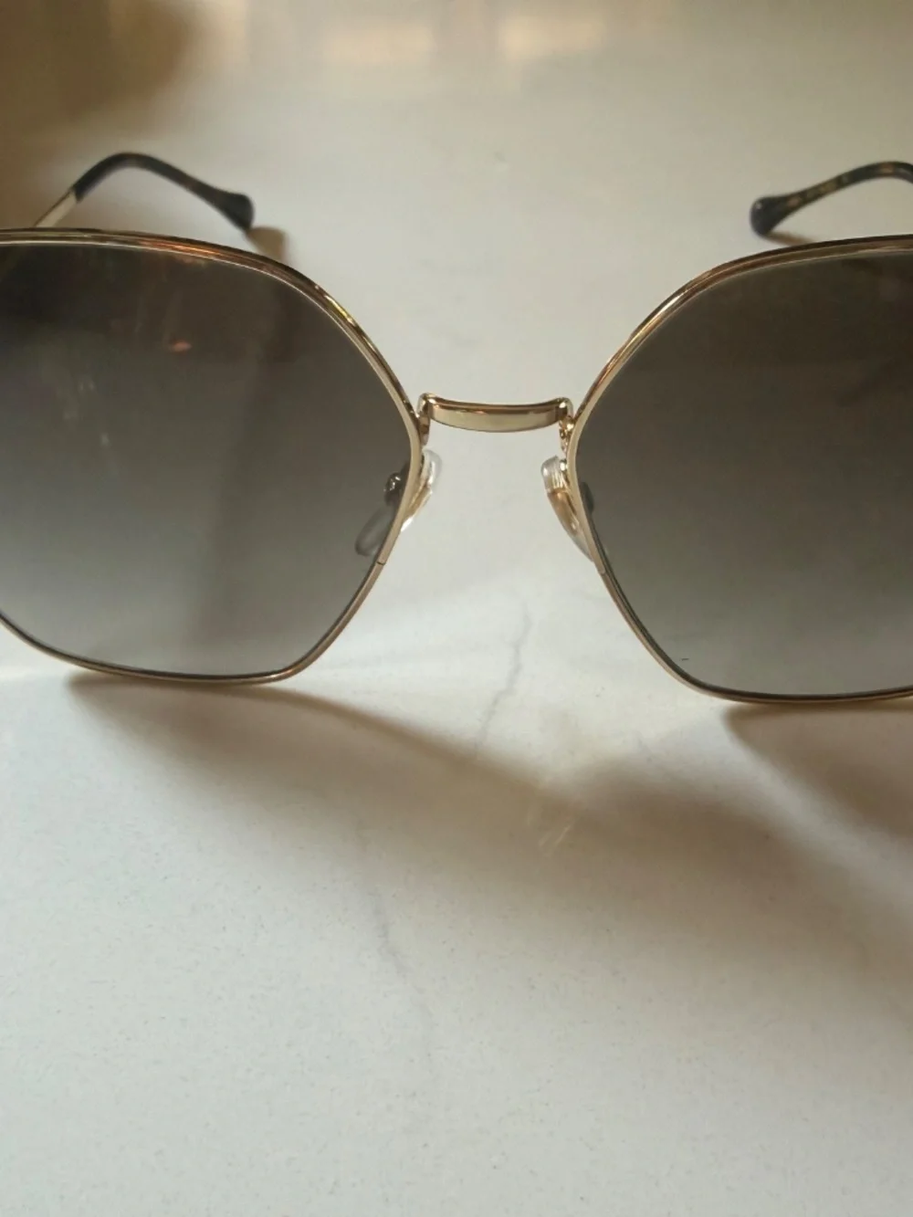 Gucci gold frames
