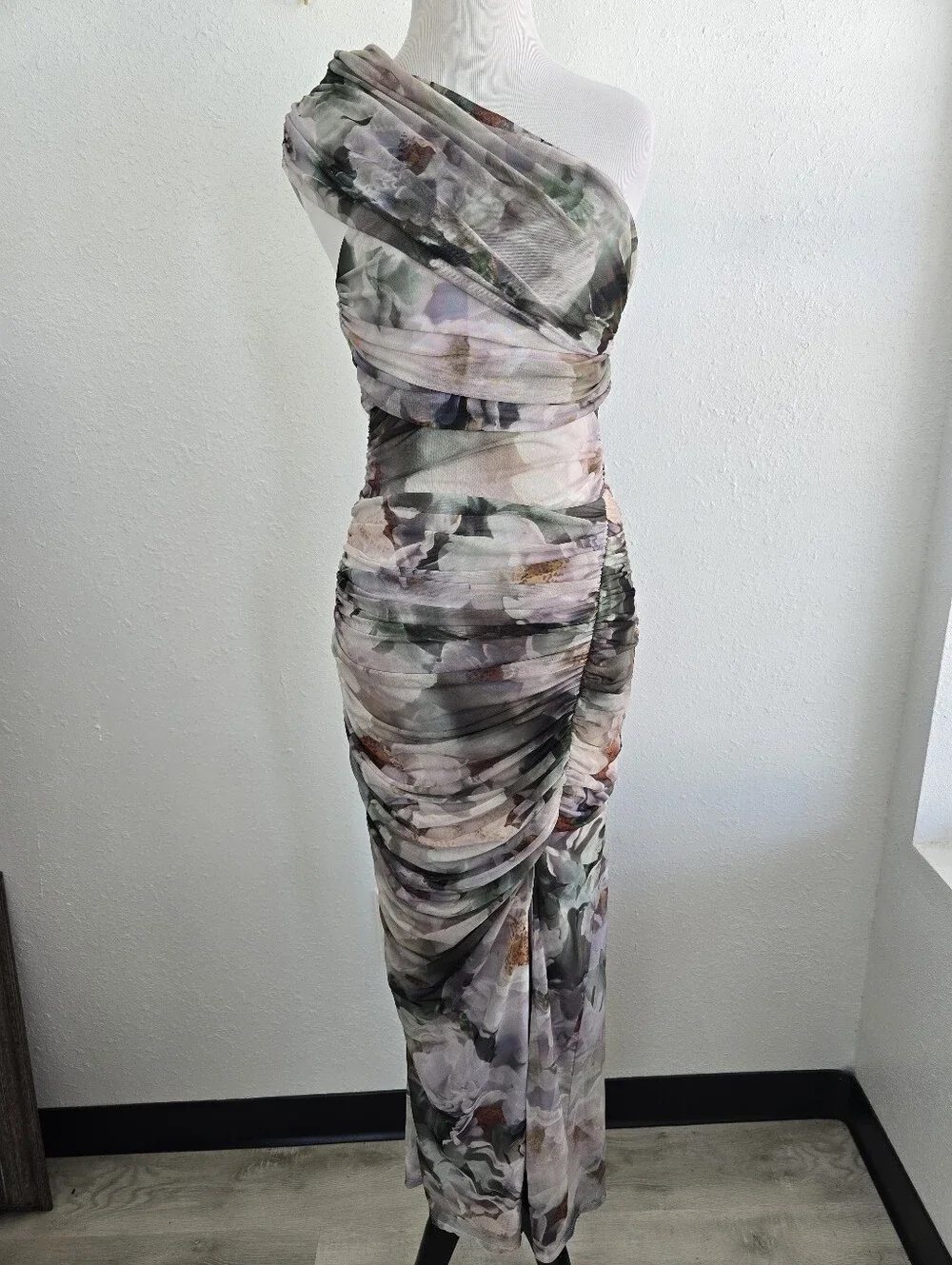 Abercrombie & Fitch Mesh Asymmetrical Off The Shoulder Draped Maxi Dress Small