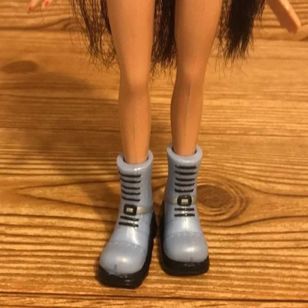 Bratz missing earring