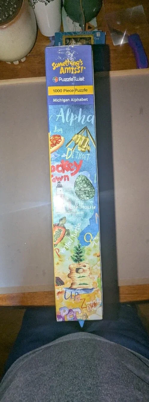 NIB 1000 Puzzle Twist Puzzle- Michigan Alphabet
