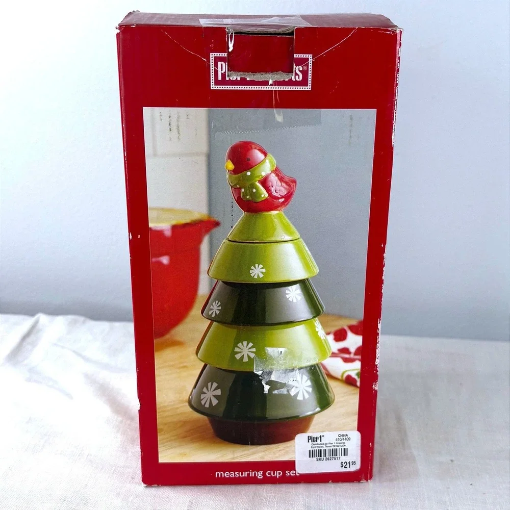 Pier 1 Christmas Tree Stacking Measuring Cups Set Red Cardinal Bird Green