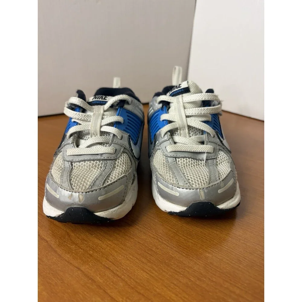 Nike these shoes
