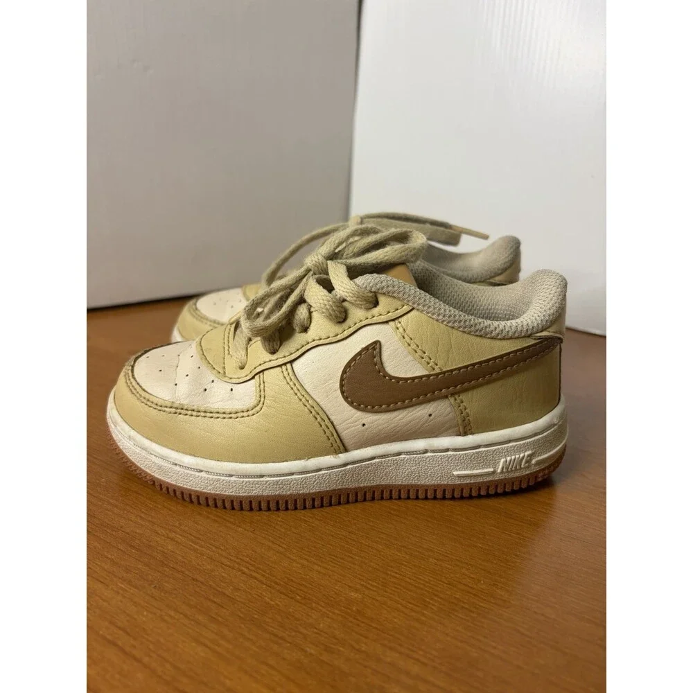 Nike these shoes