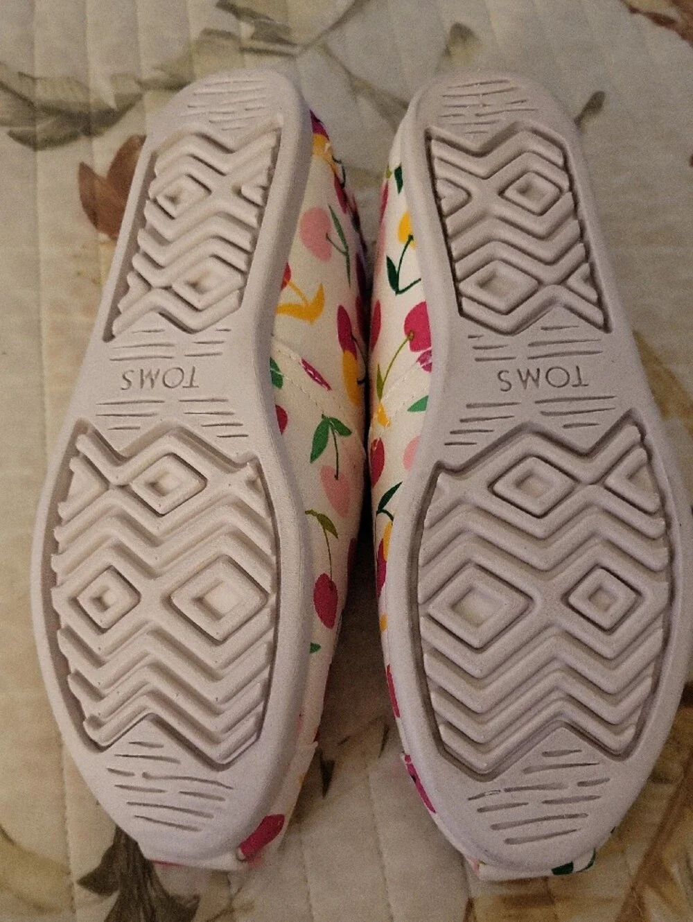 Toms canvas slip