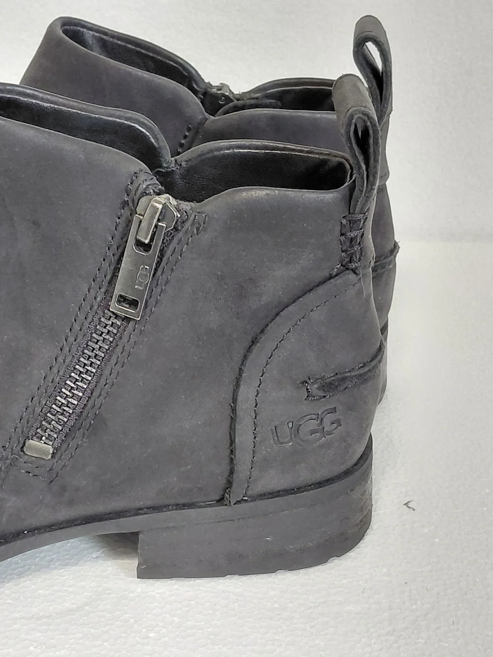 UGG low profile