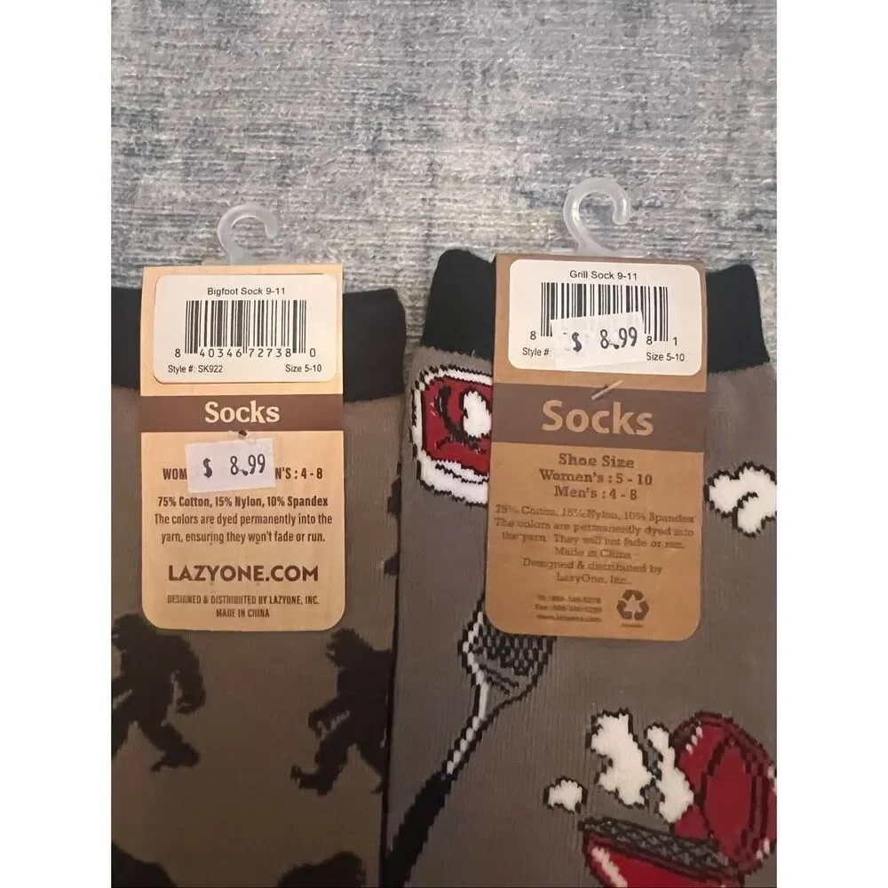 New Lazy One Gray Black Red Bigfoot Grill Master Socks Womens 5 - 10 Mens 4 - 8