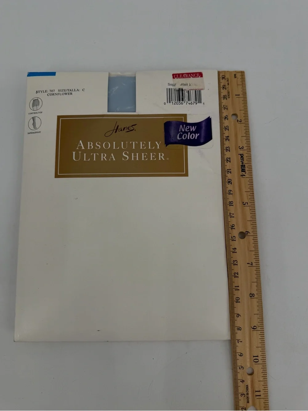 Hanes pantyhose size