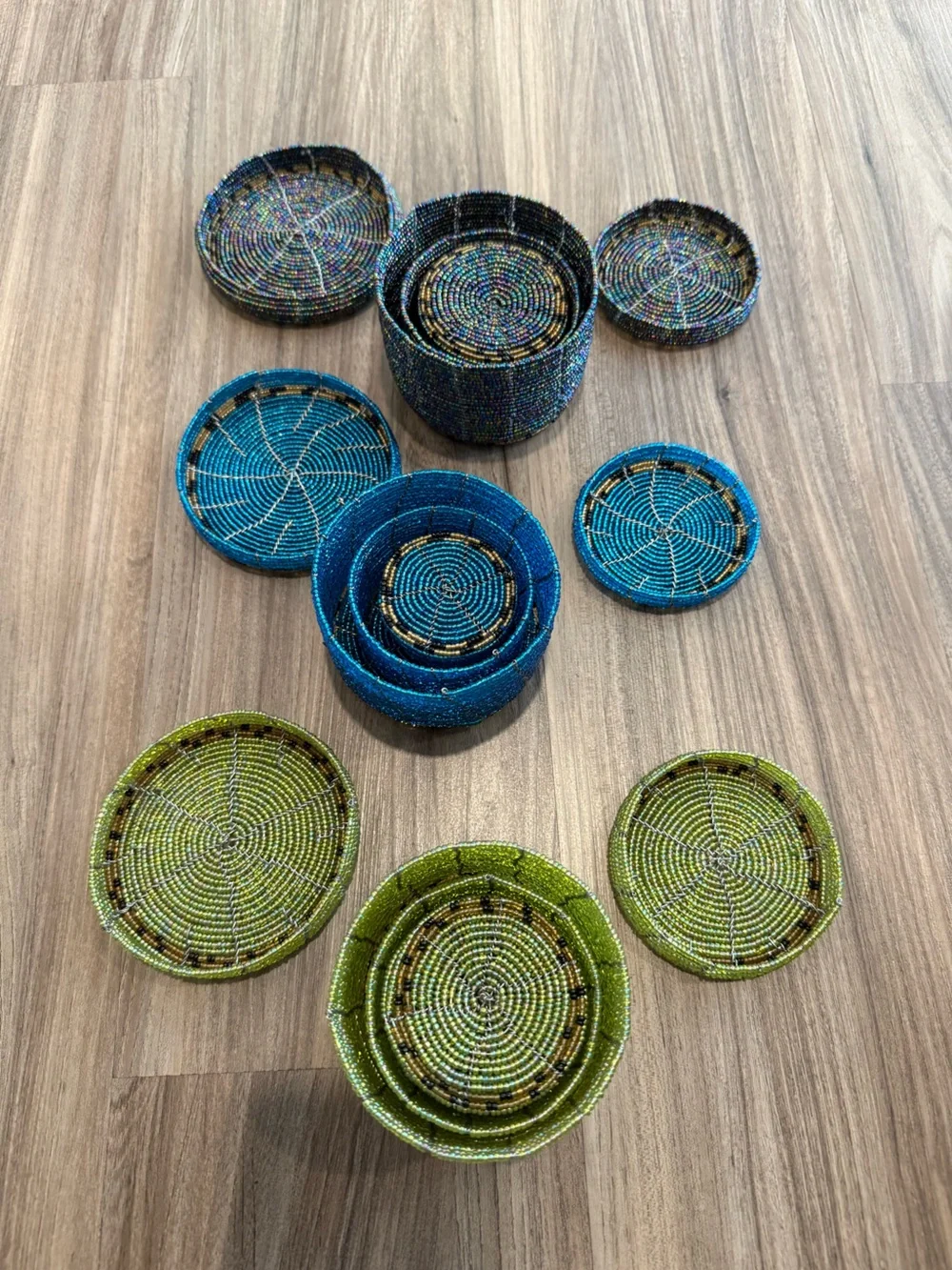 N/A set handwoven
