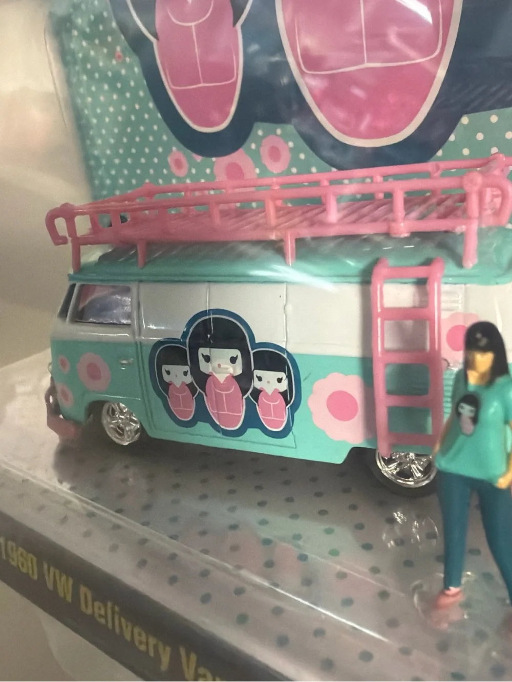 M2 Machines 1960 VW Delivery Van Toy - Pink & Aqua