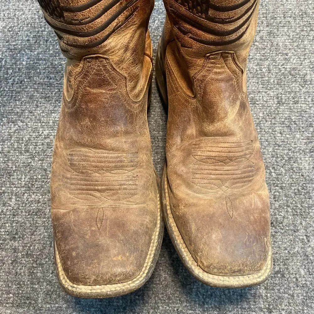 Ariat men distressed