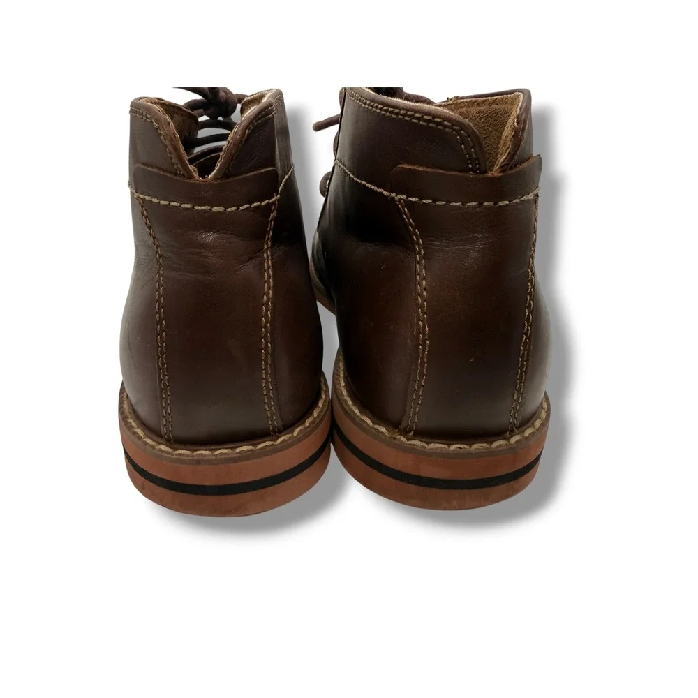 Florsheim Men's Brown Leather Chukka Boots Size 7.5 Lace-Up Ankle Boots