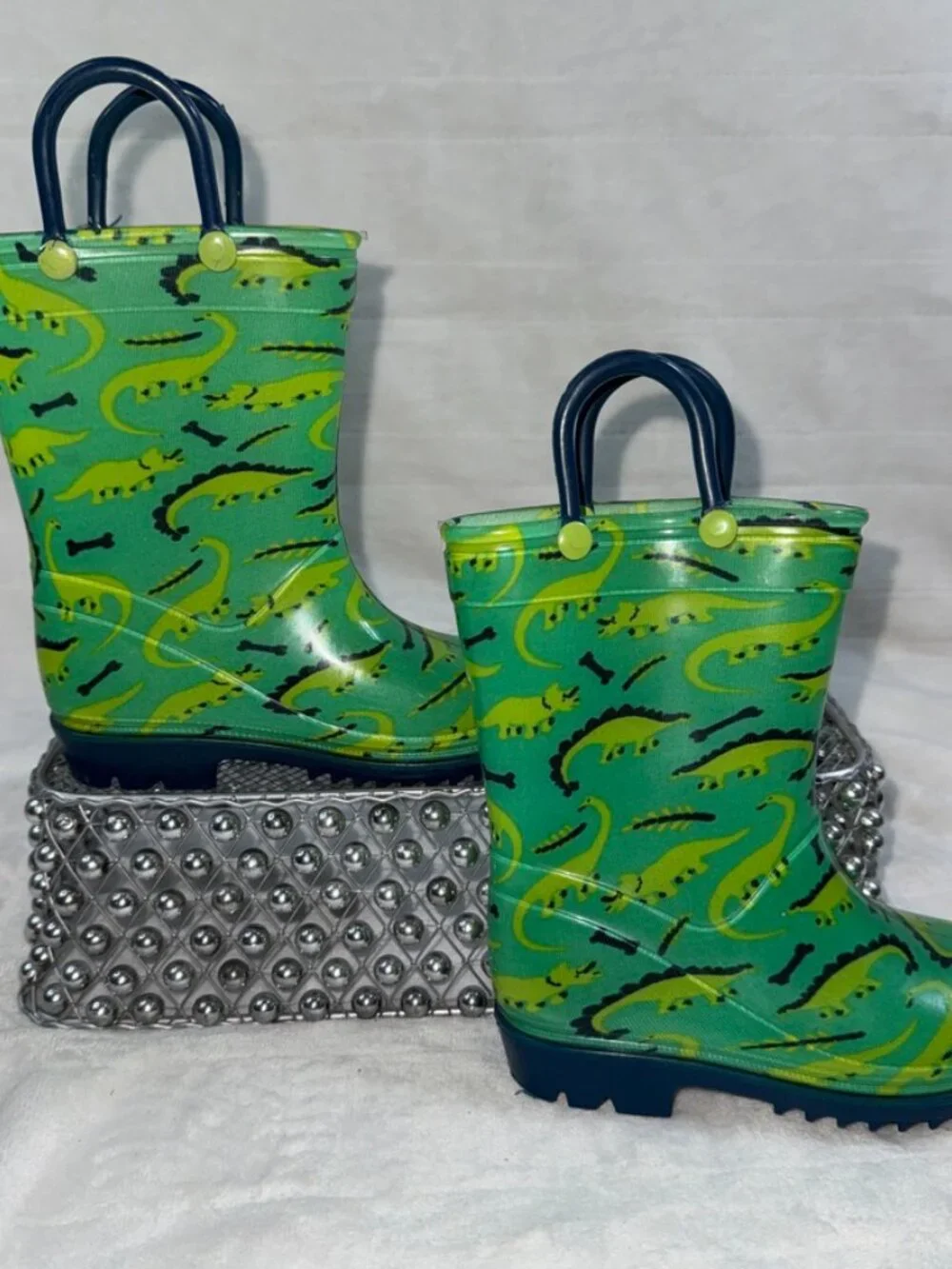 Lilly of New York adorable green