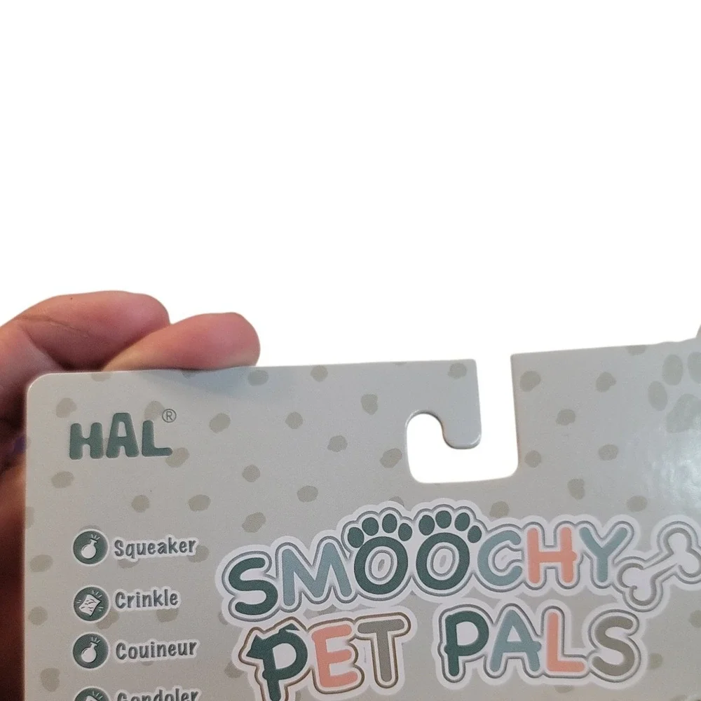 HAL smoochy pet