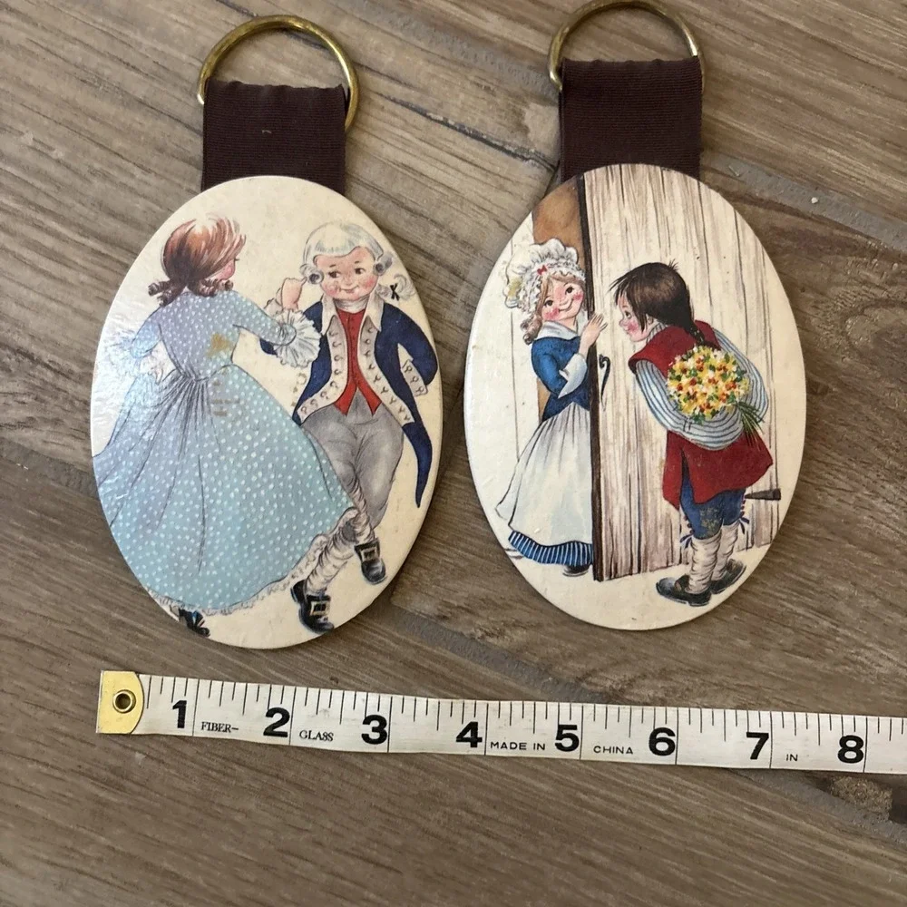 Hobby Horse vintage oval