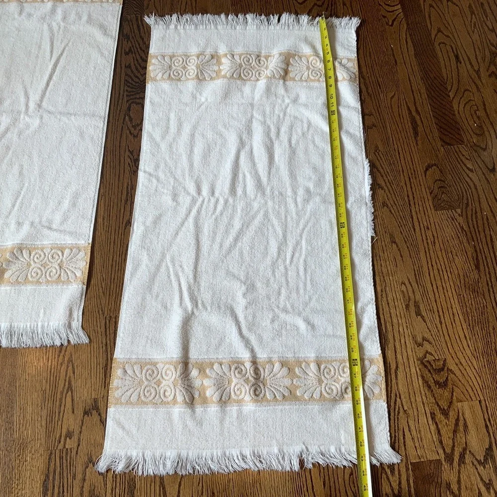 VTG Pair Monticello Cannon Bath Towel Yellow Sculpted Retro Grandma Made USA