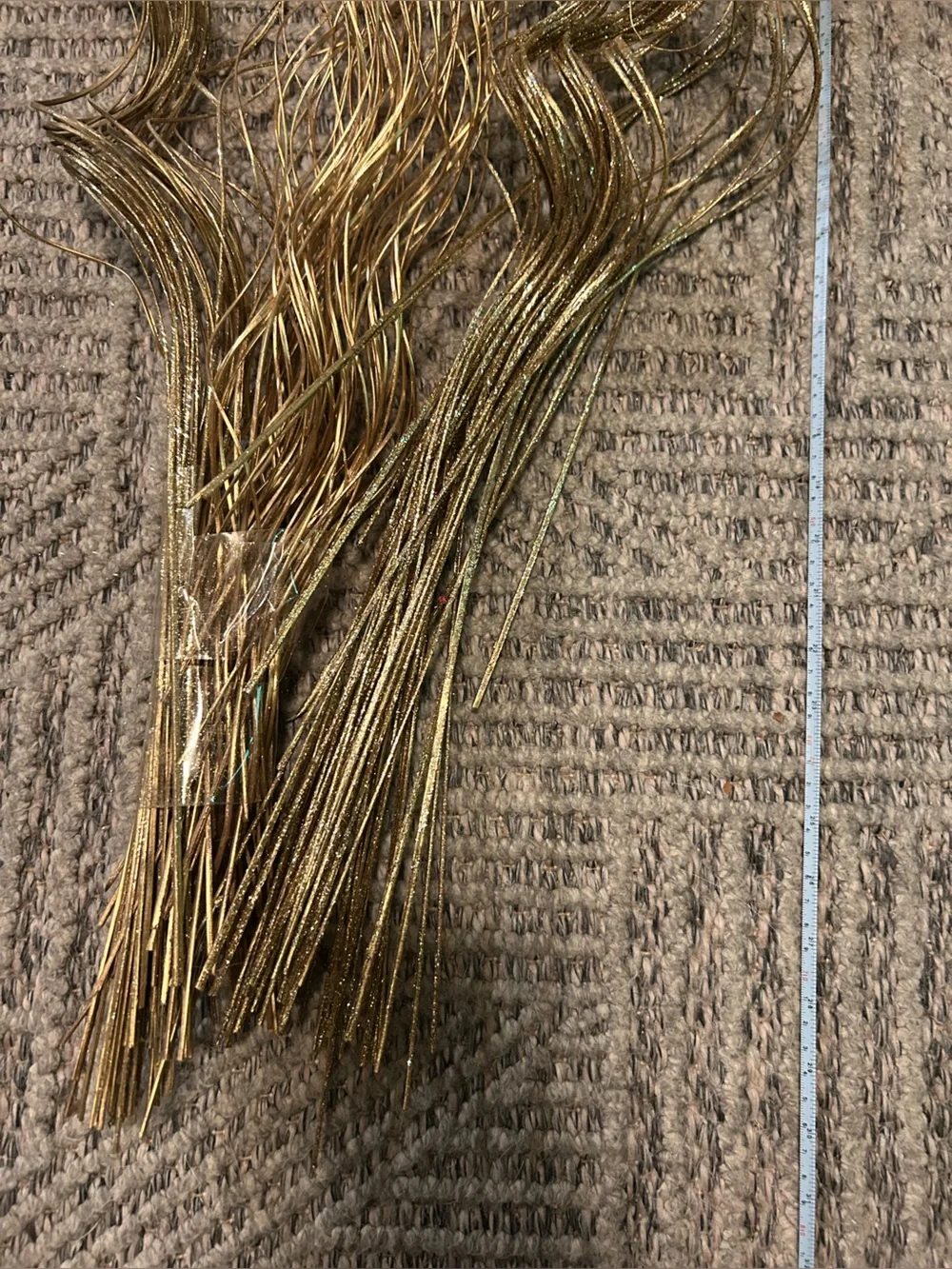 N/A gold sparkly