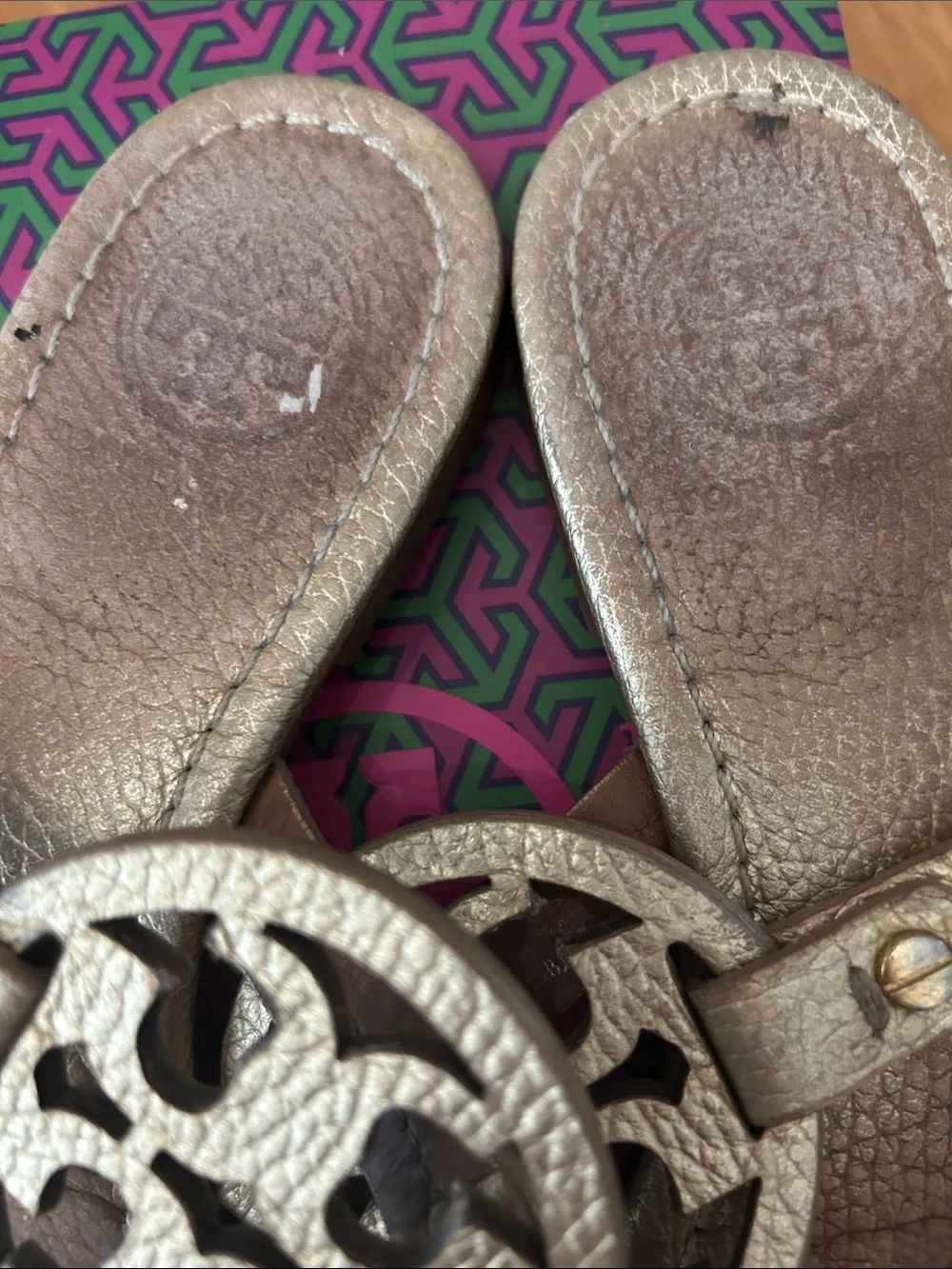 Tory Burch tory burch