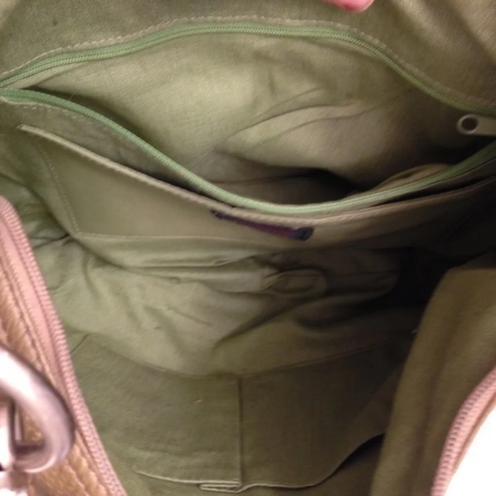 Hobo international gold hobo shoulder bag