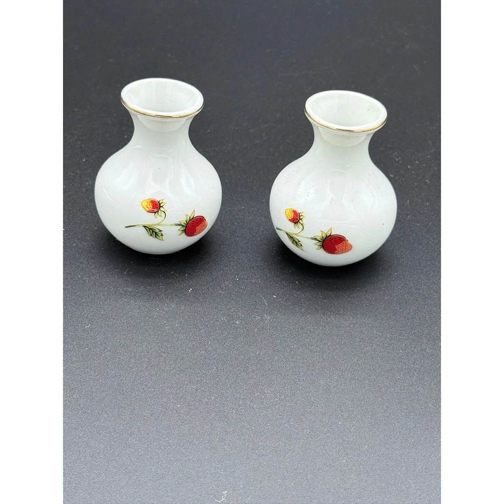 OMC Japan Miniature Porcelain Strawberry Bud Vases Gold Rim Set of 2 Vintage