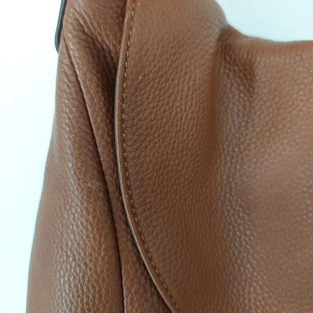 Vera Bradley Brown Hobo Bag With Rosewood Lining