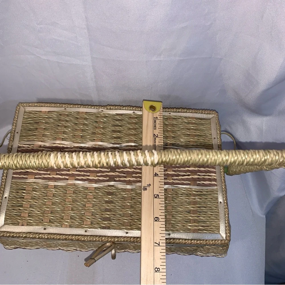 Dritz Wicker Sewing Embroidery Woven Straw Basket with Handle 1960s Green Lining