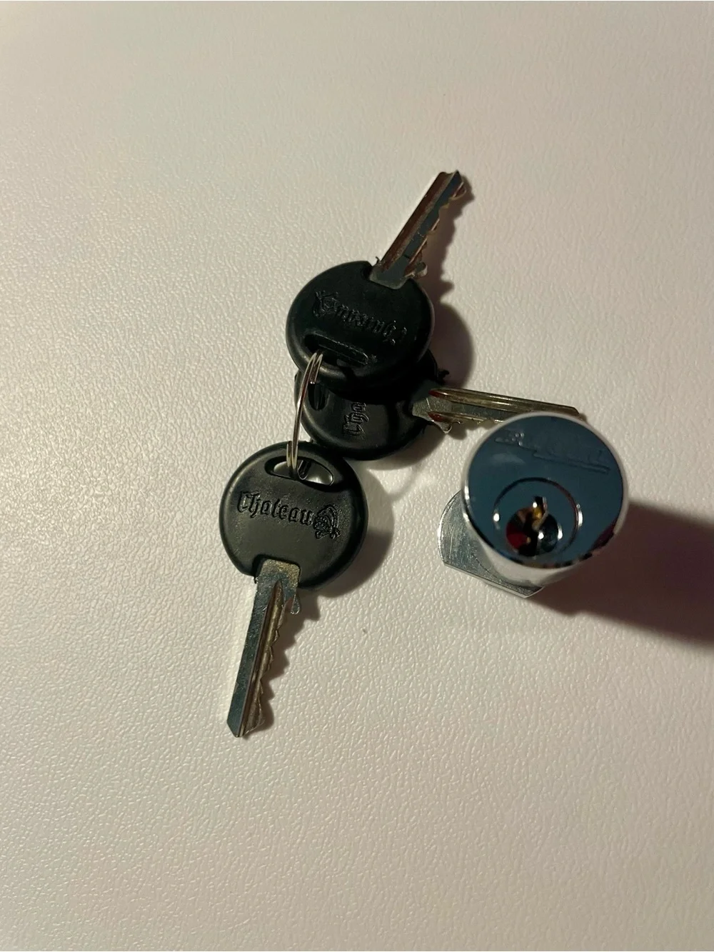 Chateau Short Bezel Cylinder Storage Unit Lock w/ 3 Keys 1.5