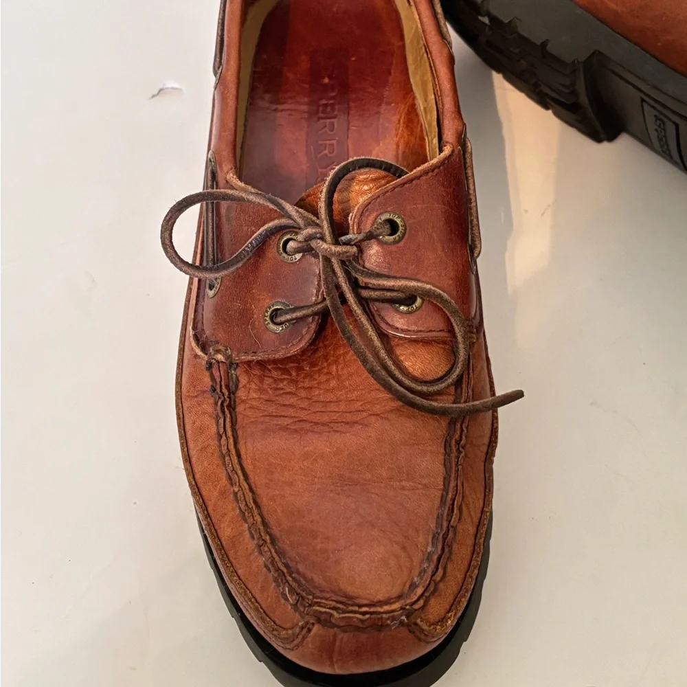 Sperry boat shoes