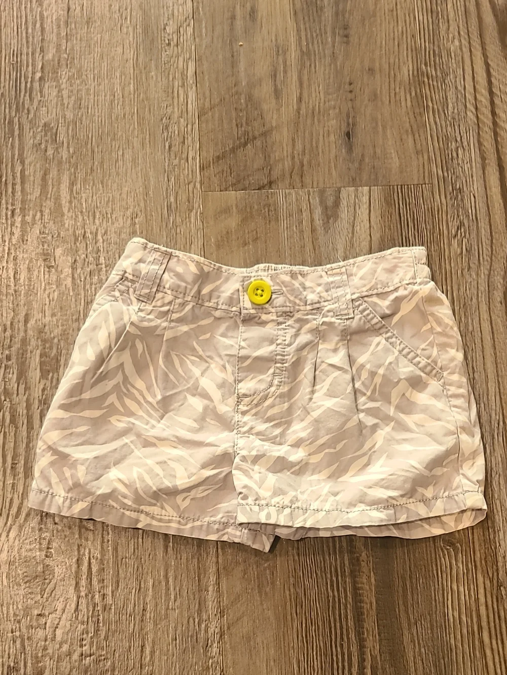 Old Navy/Carter Purse T-Shirt With Matching Shorts Size 4T/5T