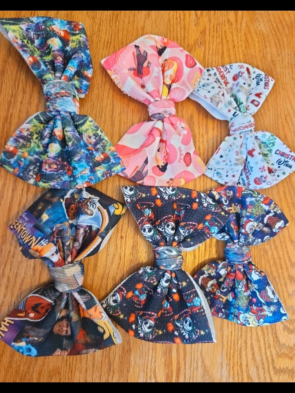 Disney Hokiday Bows On Clips