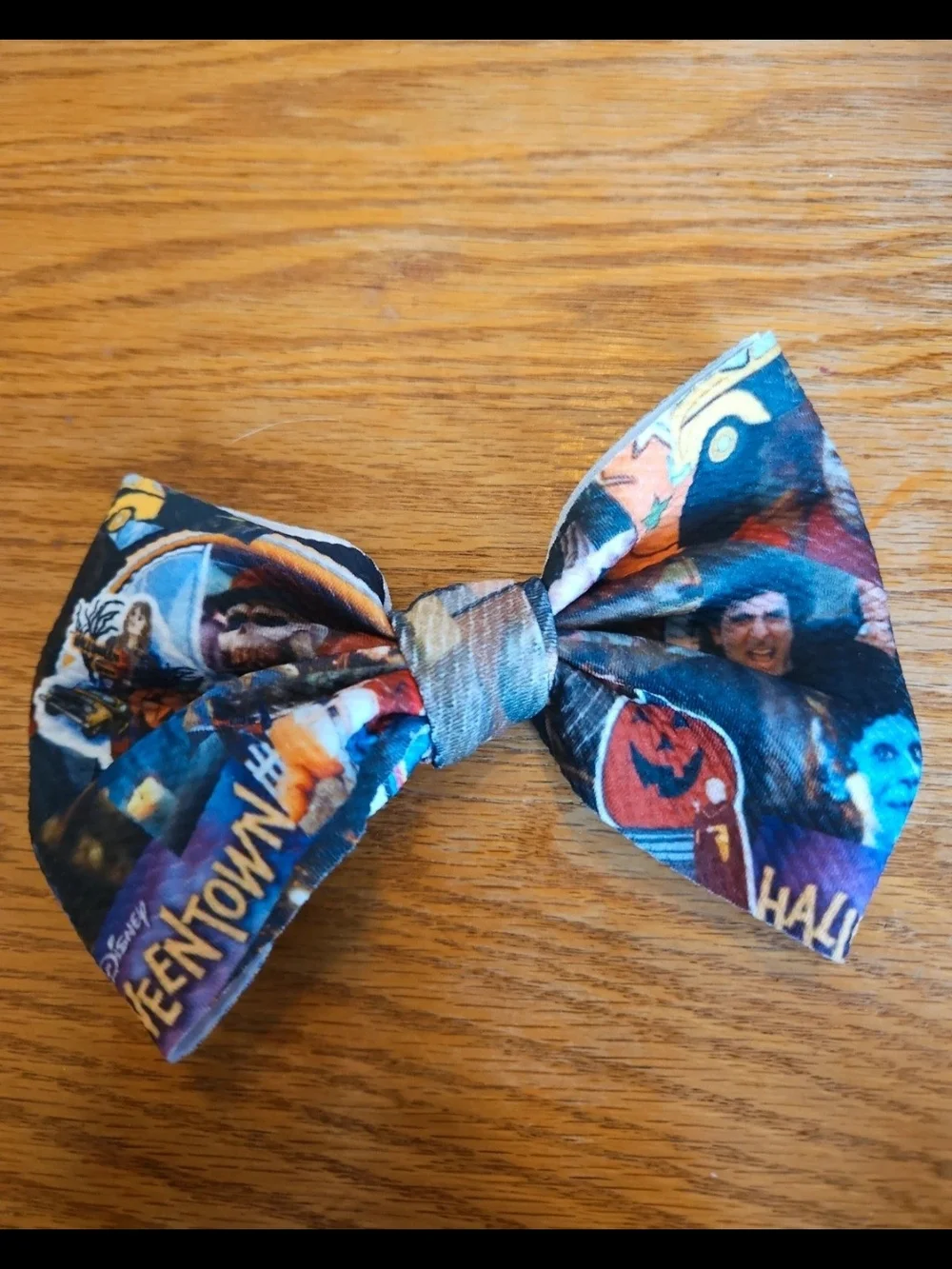 Disney Hokiday Bows On Clips