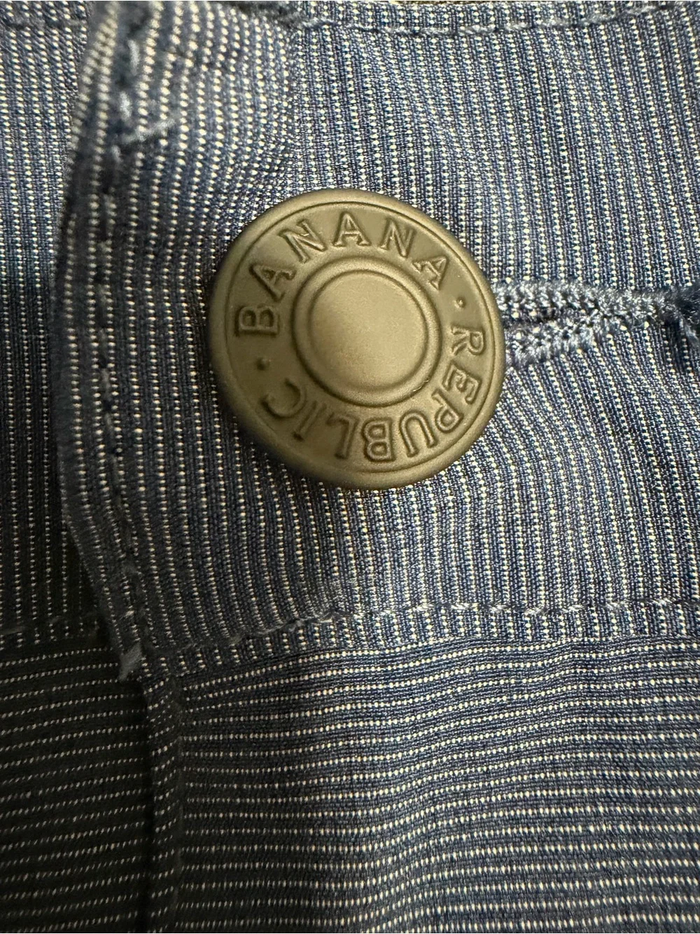 Banana Republic clean flat
