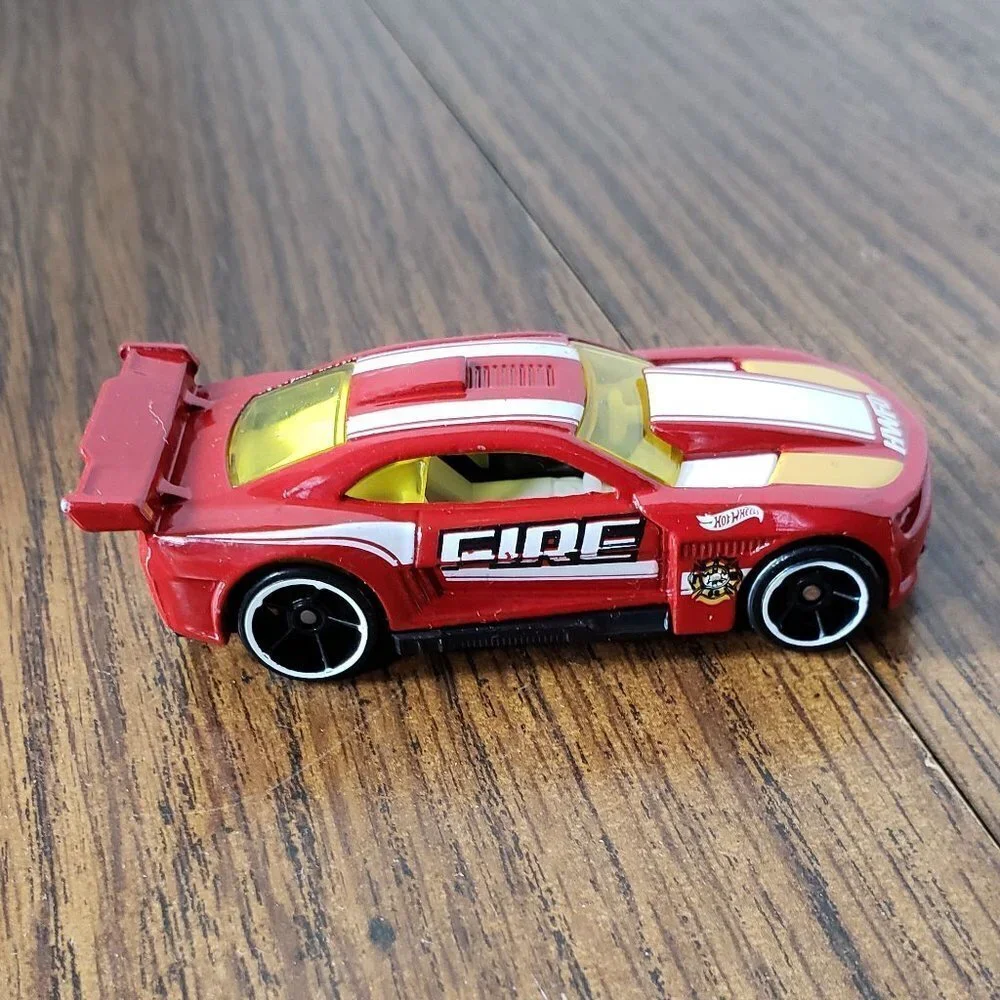 Hot Wheels 2011 chevy