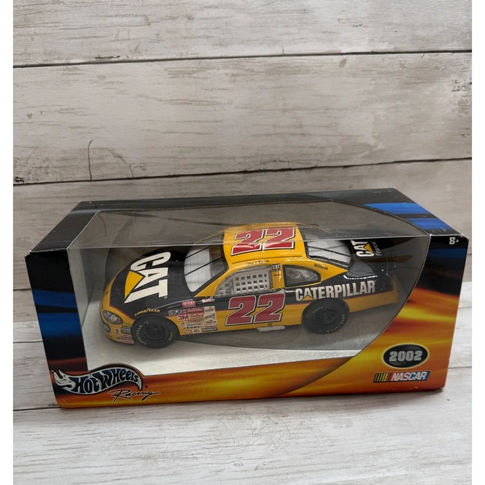 NIB Hot Wheels Racing 2002 NASCAR Ward Burton 22 Caterpillar Dodge 1:24 Diecast