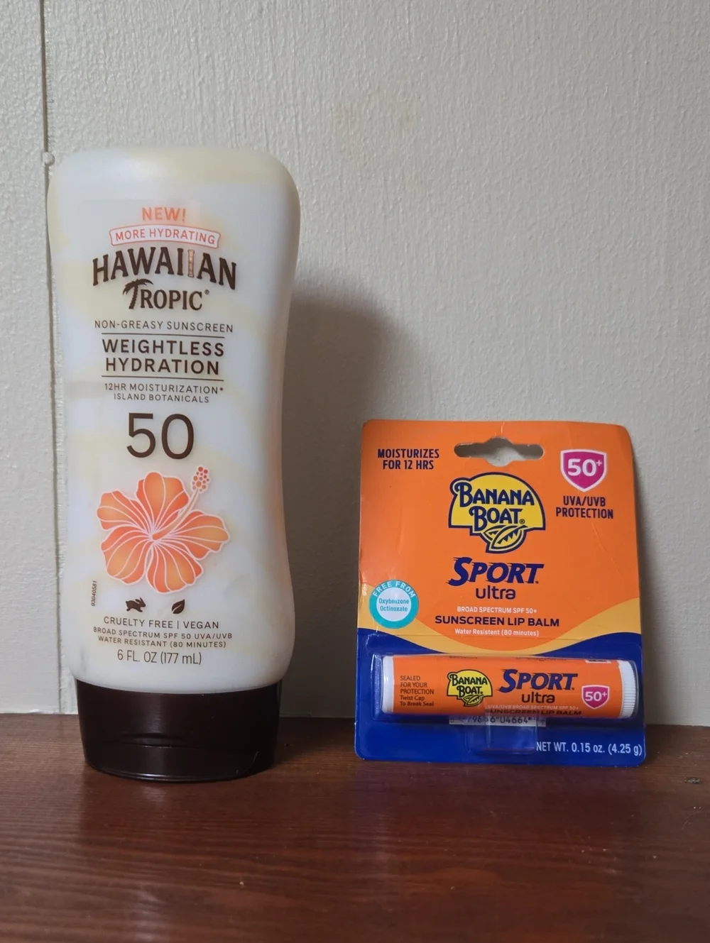 Weightless Hydration SPF 50 Sunscreen - Cream/Lip Balm