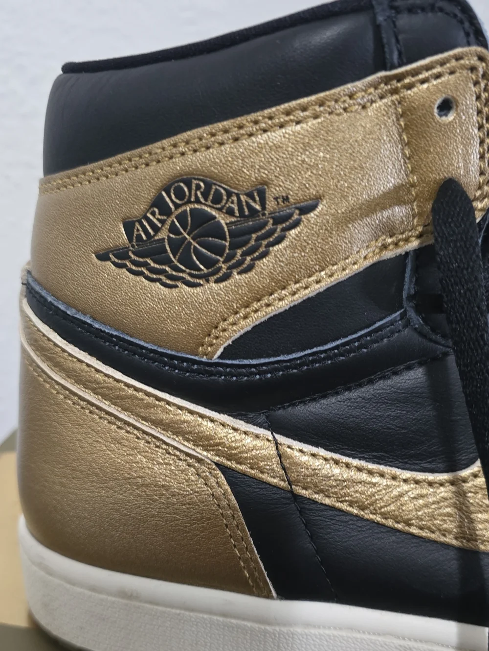 Jordan stylish mid