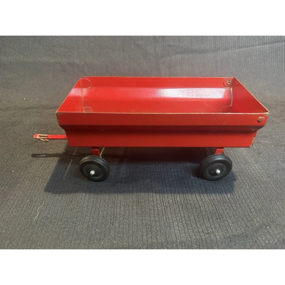 Vintage 1960's Ertl Die Cast Red Farm Tractor Hay Wagon Childrens toy