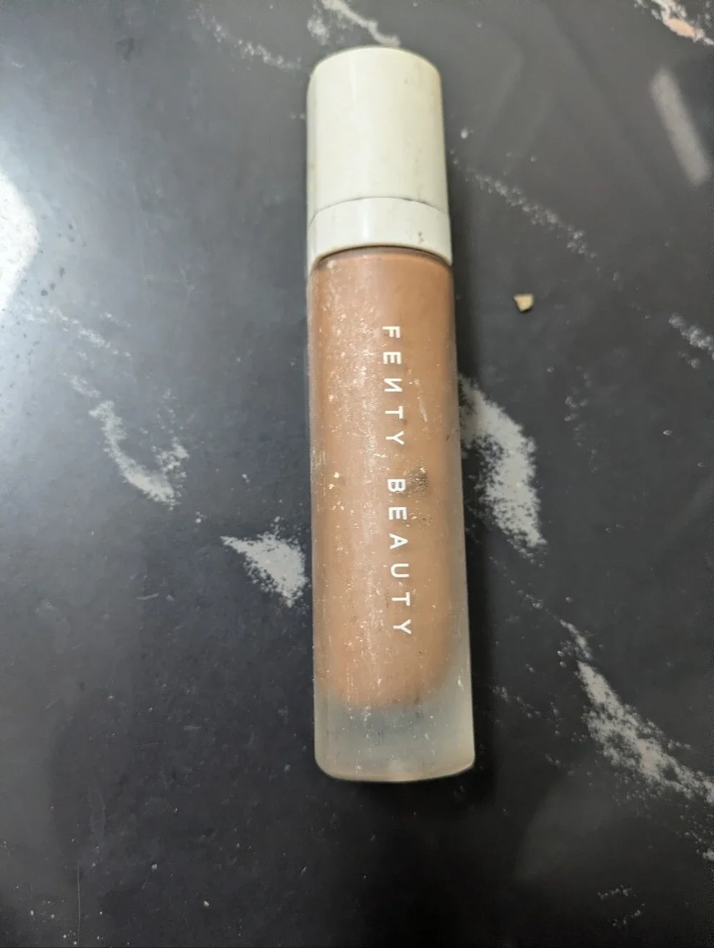Fenty Beauty Pro Filt'r Soft Matte Longwear Foundation 445