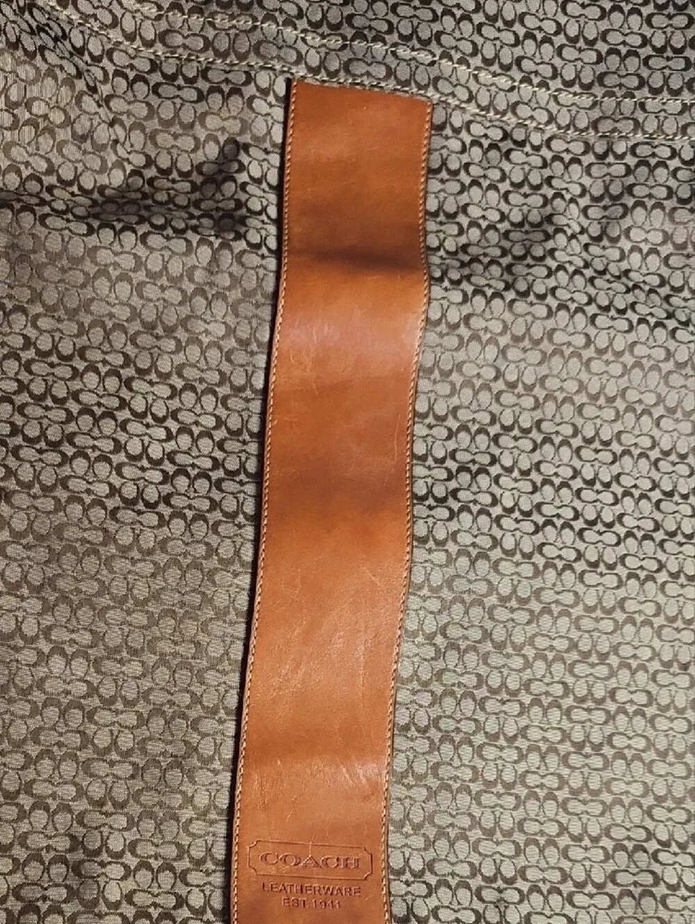 Coach easily exterior