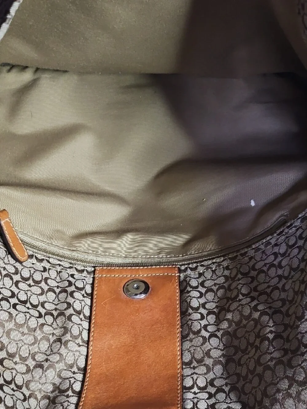 Coach bag or tone